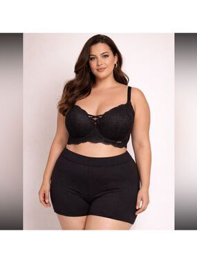 XOXO Black Lace Bra Crisscross Detail Woman’s size 38DD